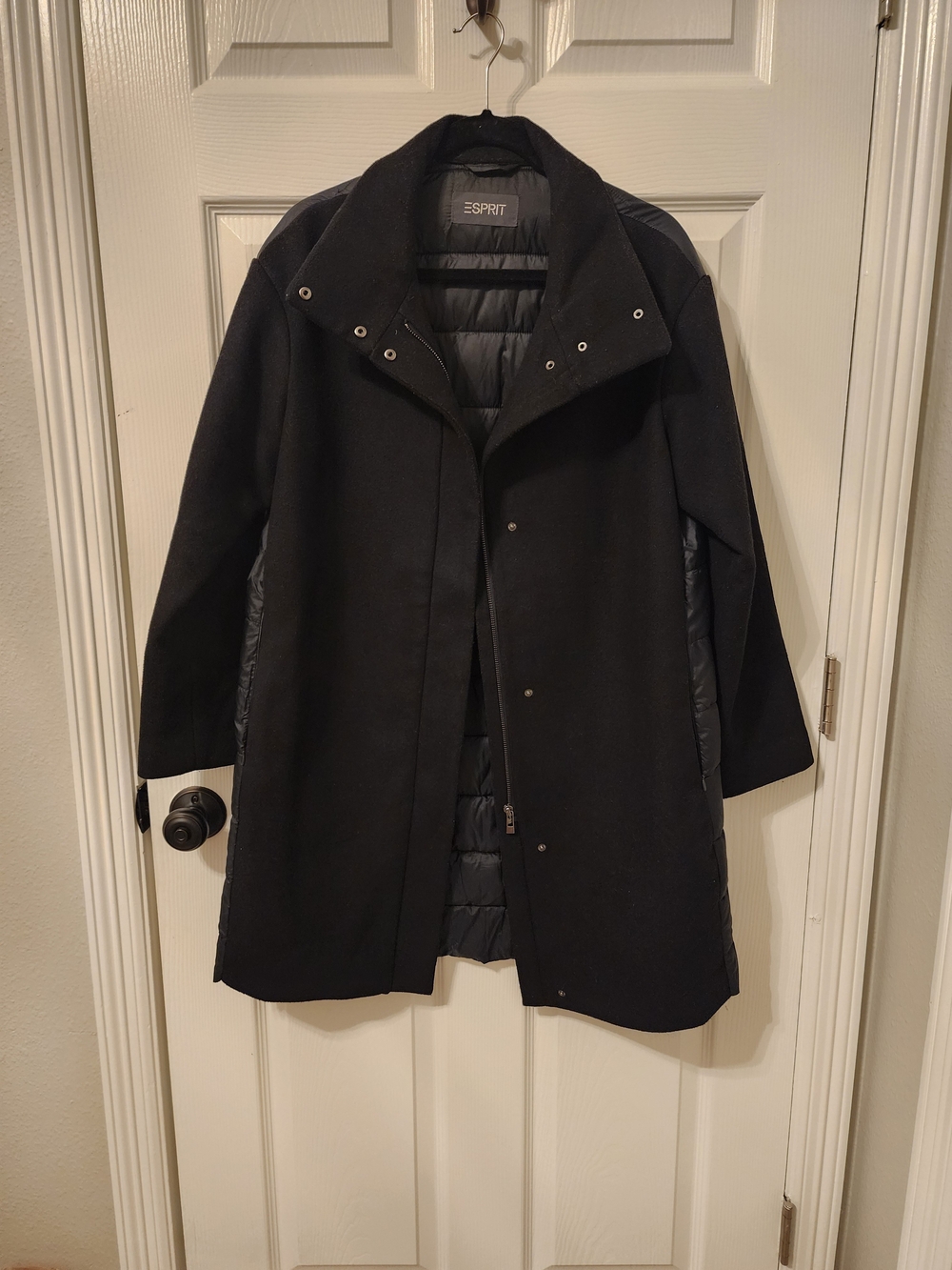 Esprit Men's Black Wool Blend Coat with Quilted Lining